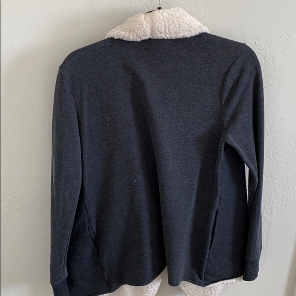 Cardigan - Picture 2 of 2